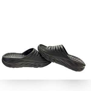 Hoka One One Women’s Ora Recovery Slide Sandal - Black - Size W8 EUC